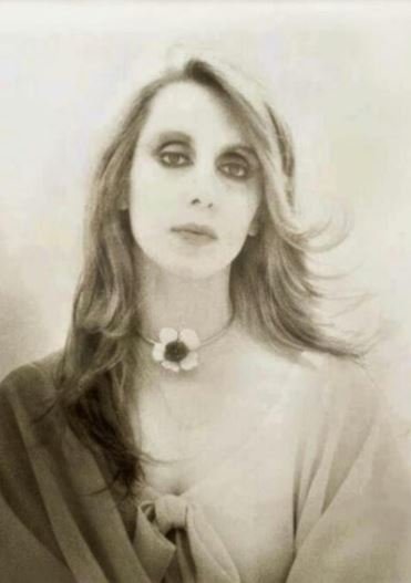 فيروز